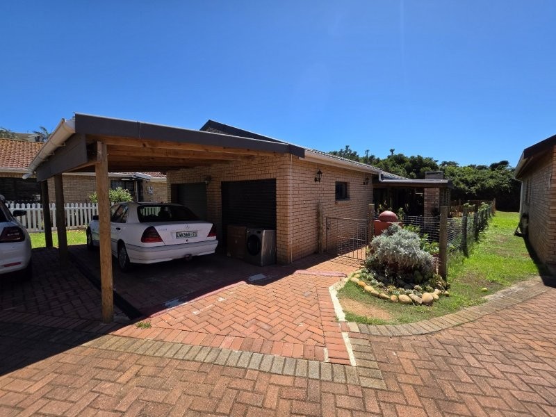3 Bedroom Property for Sale in Noorsekloof Eastern Cape